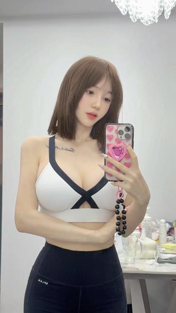 深圳邂逅广东风骚尤物性感翘臀身材