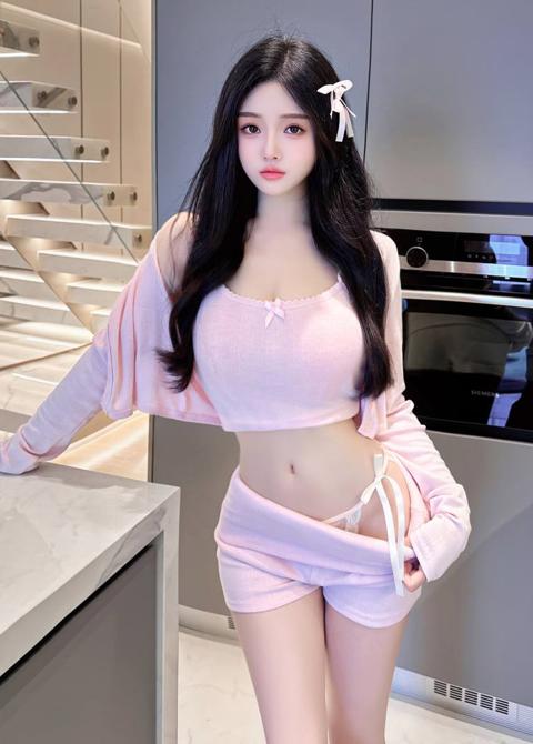 广州二刷广东精品敏感体质美女逼紧汁水多易高潮叫声让人受不了