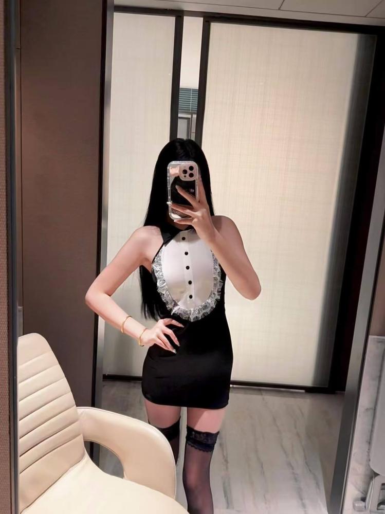 大连辽宁反差尤物 主动骑乘乖巧配合姿势任摆叫声淫荡(可外出)