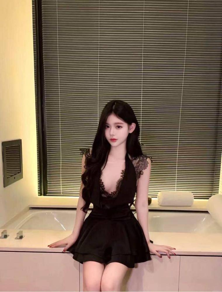 [浙江-杭州]浙江巨乳巨臀粉嫩多汁清纯小妹，性感黑丝御姐，前凸后翘幼师