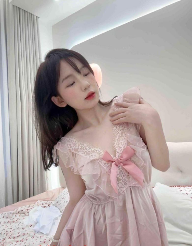 沙坪坝区重庆情趣兼职cos小妹粉穴水多易高潮