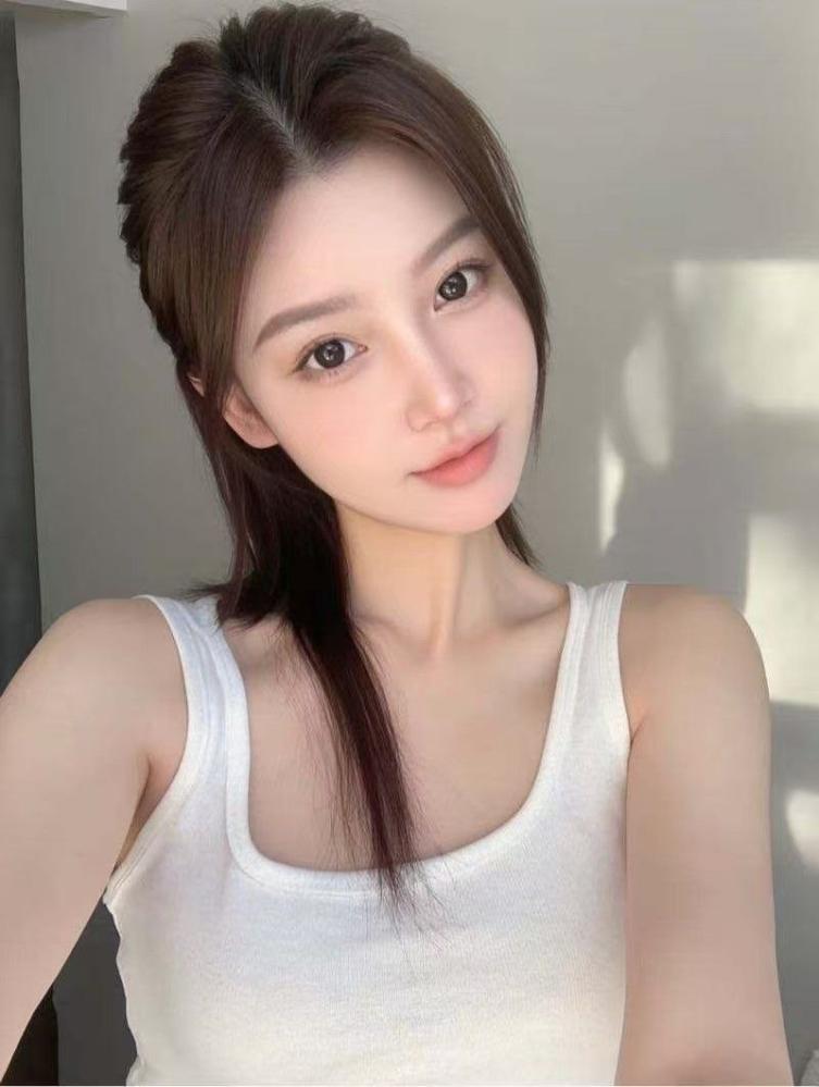 宜昌实惠湖北精致性感尤物丰满性感小姐姐，可内敏感足交