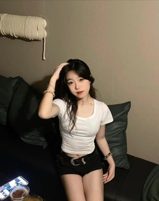 深圳推荐广东兼职刚破处不久瘾大寂寞难耐求干