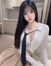 [湖南-长沙]湖南雨花刚破处兼职小妹三点红润淫荡听指挥