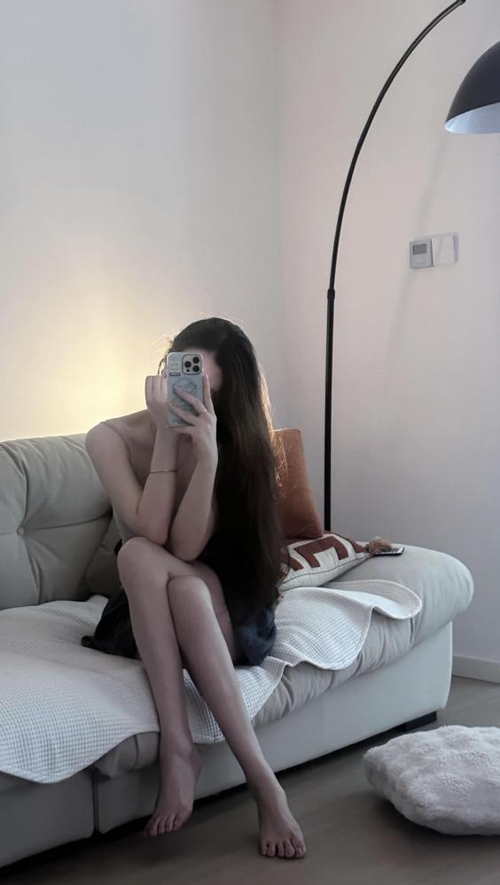 山东淄博腾冲性感美腿欲女足交