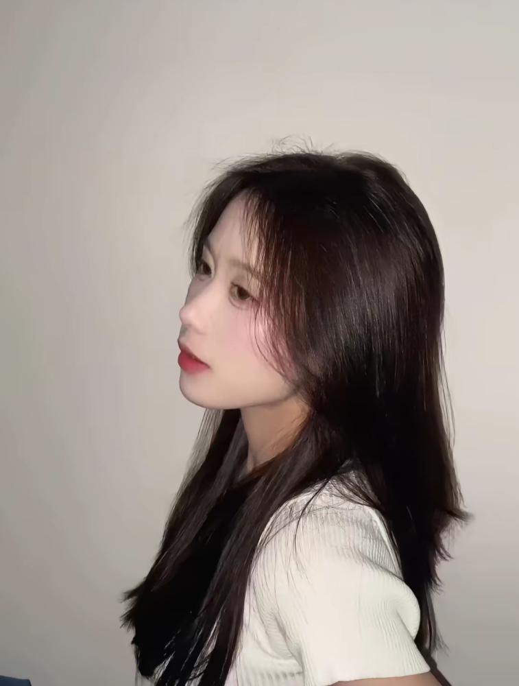 厦门非常棒的福建长相乖巧可爱,御姐嫩妹型,臀感超好,小穴超紧快餐