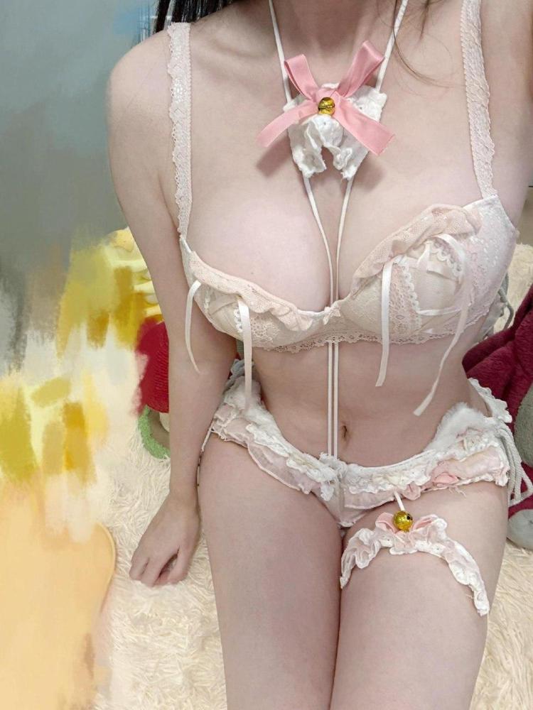 嘉定体验后入清纯妹的尤物