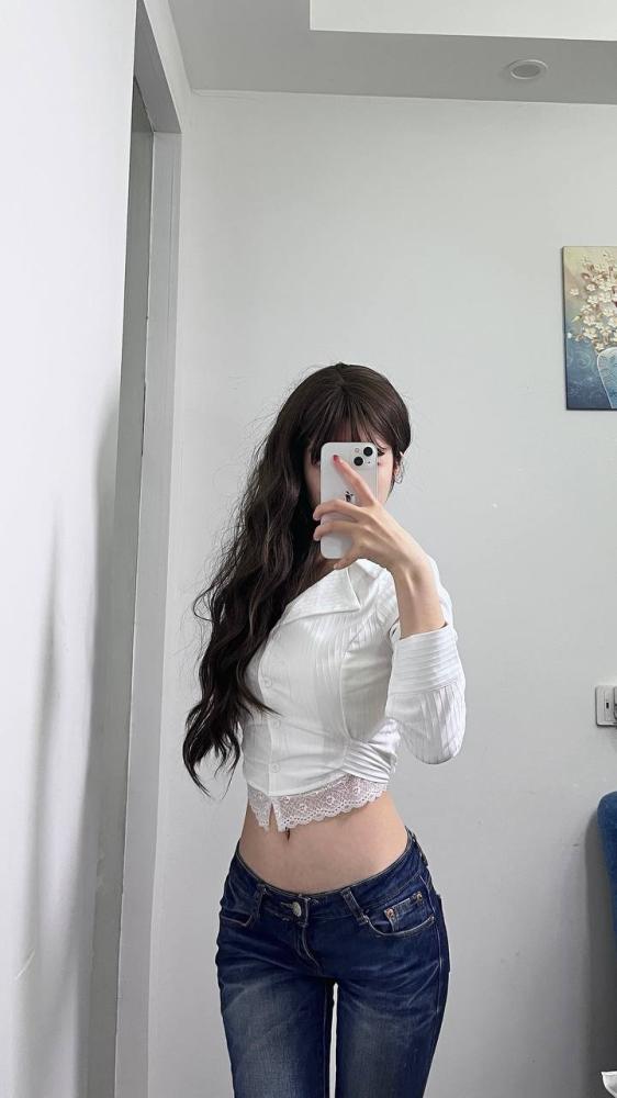 享受淄博泄火嫩妹长腿翘臀啪的爽打炮