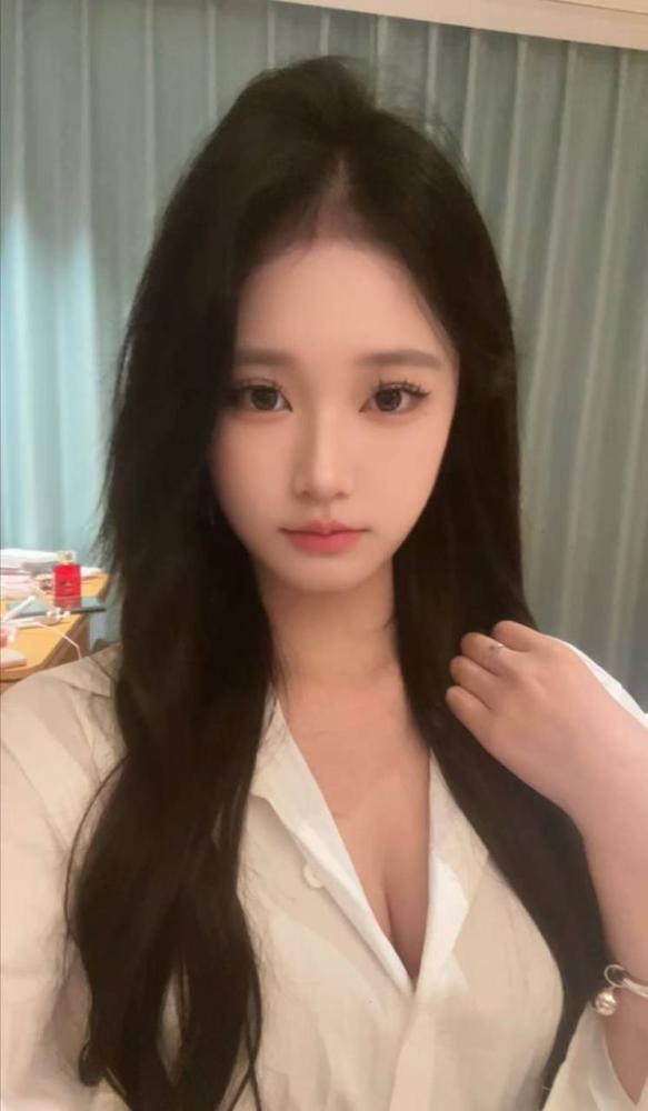 超爽烟台老师颜值高逼紧水多半套