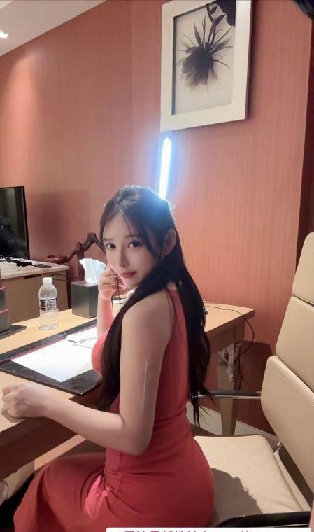 非常好的浦东刚下海的小妹妹婉儿