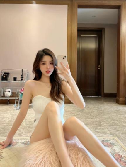 丹阳长腿嫩模超棒体验打炮