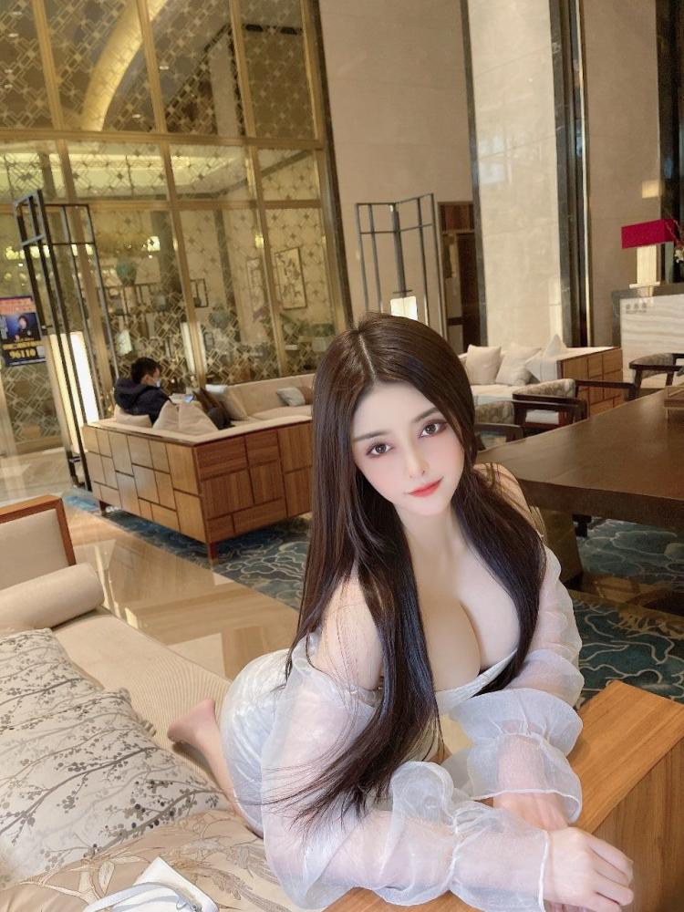 第二次去05女大学生下海lf