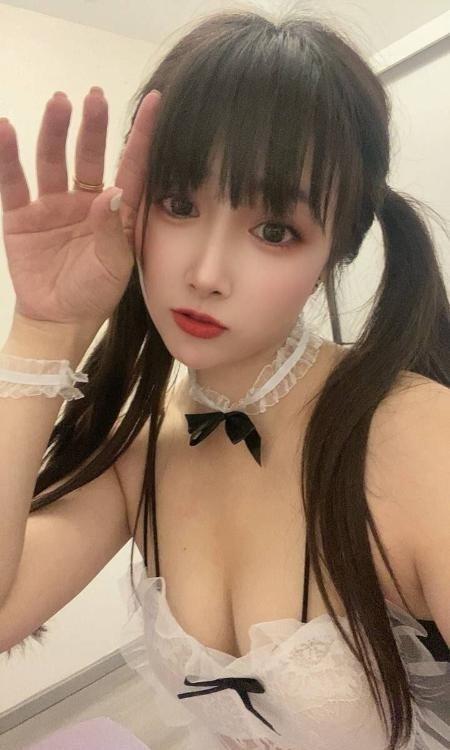 浦东蜜桃臀颜值蜜糖打炮