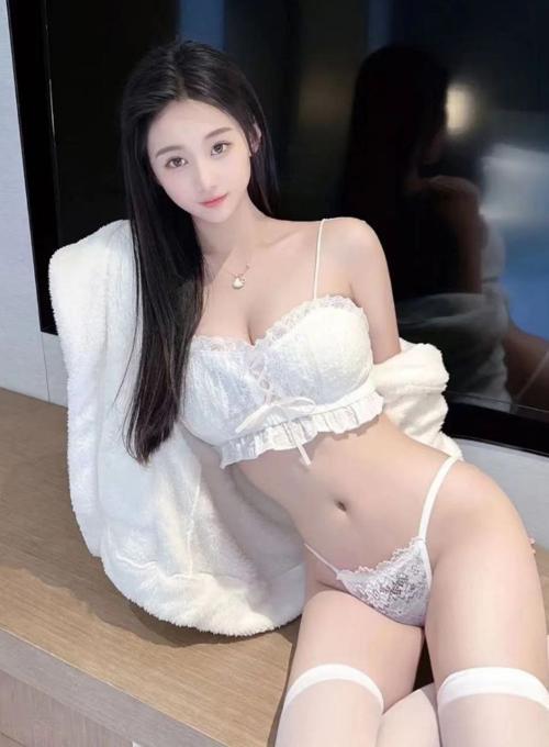 妹子特别有女人味放进去很紧