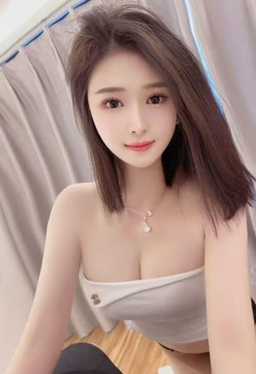 超棒的大C奶美女服务全面值得一战