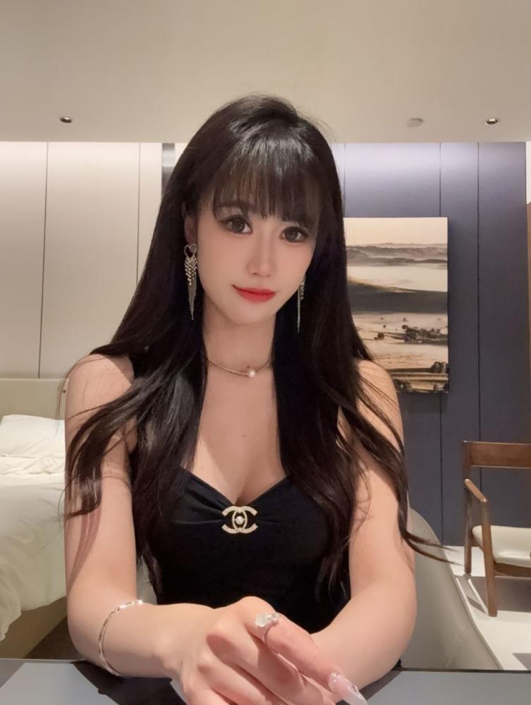 大C奶美女服务全面值得一战