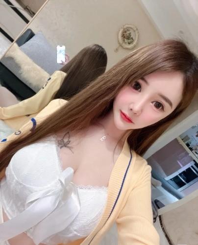 慈溪直冲妹妹私密游泳