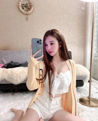 慈溪直冲妹妹私密游泳