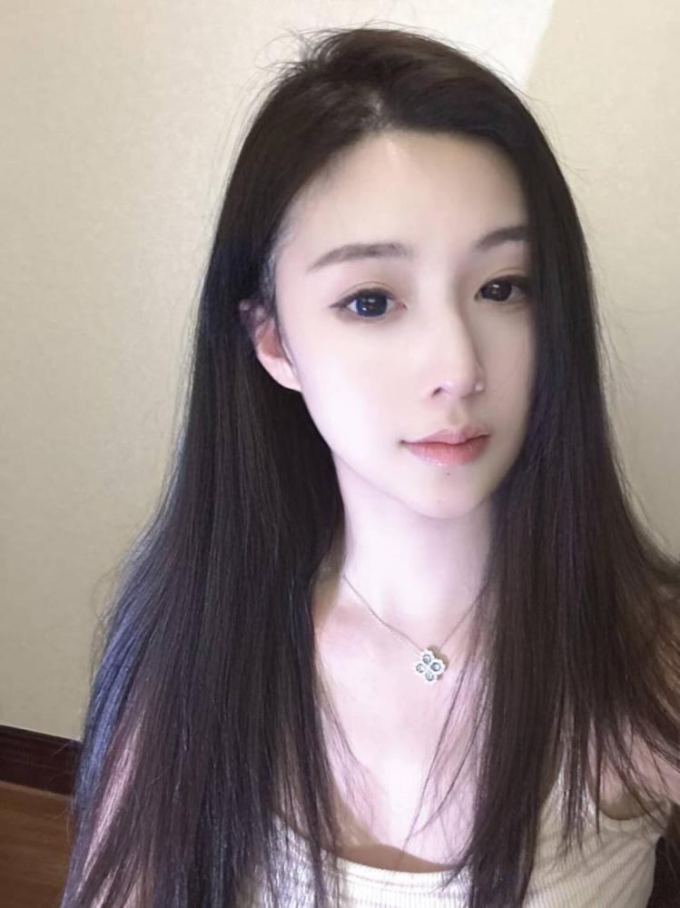 南山气质美女御姐的感觉