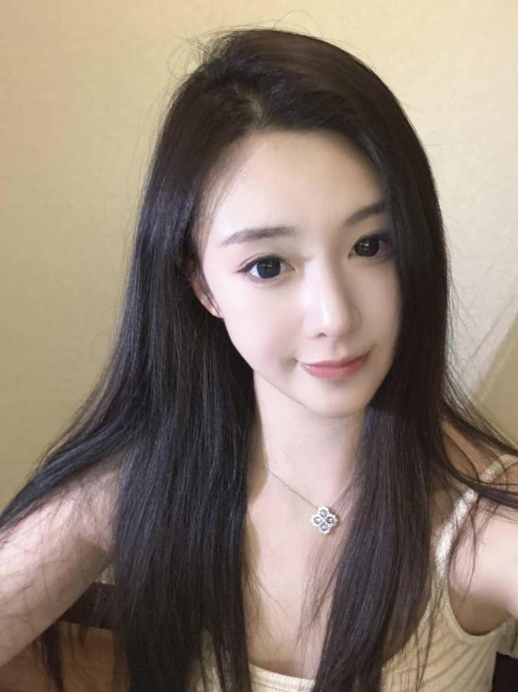 南山气质美女御姐的感觉