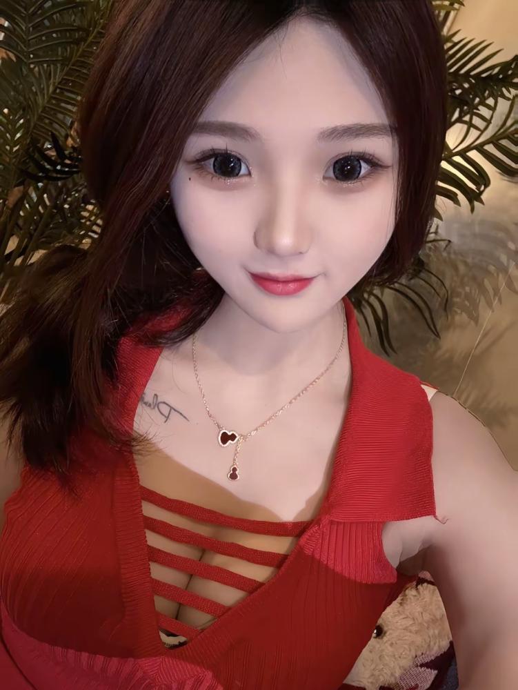 二刷23岁小娘们，照片有美颜，但总体差不多SPA