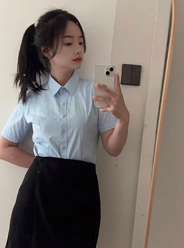 妹子吹舔真厉害，服务真给力良家