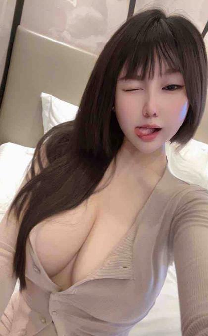 寻欢极品的身材！全身带着骚气