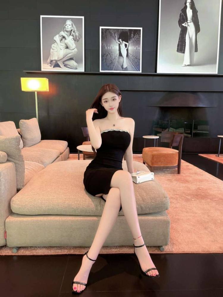 [江苏-苏州]同城嫩骚货，可到公寓可事后付款