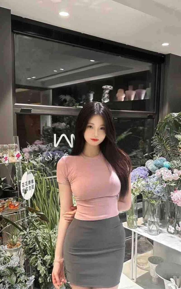 同城嫩骚货，可到公寓可事后付