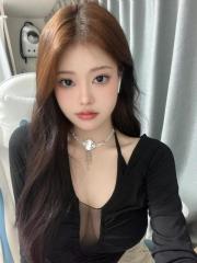 南海骚白虎一字马喷水 的缩略图