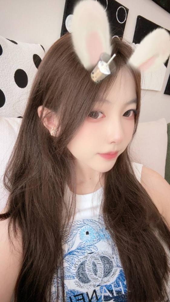 享受学生妹深喉b紧水多