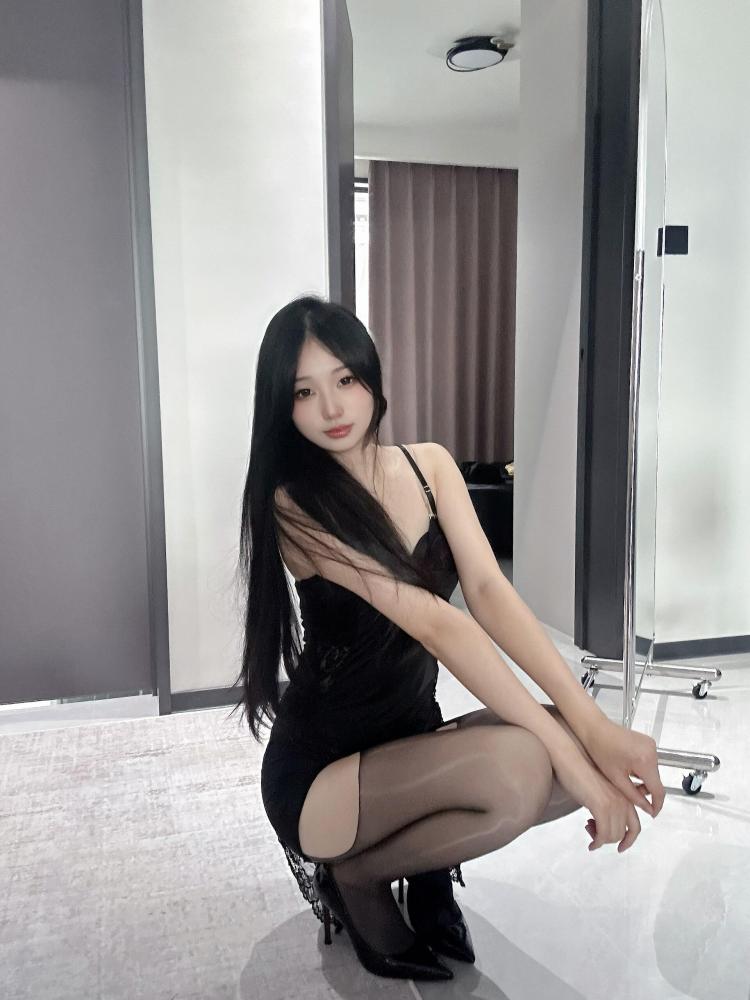 [江苏-苏州]新人兼职性感小妹妹初次下海做服务