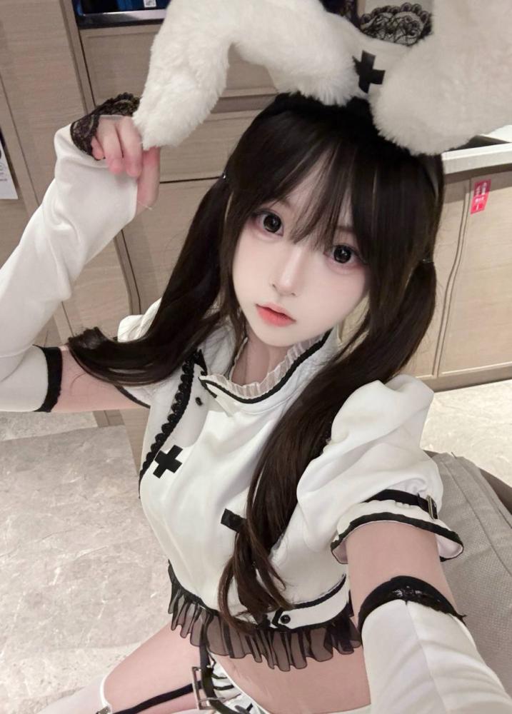 [河北-沧州]沧州市兼职妹子这么年轻，却是个骚货