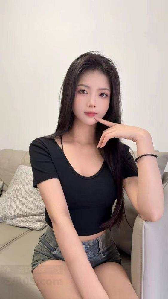 温柔妹妹鲍鱼粉嫩小穴紧