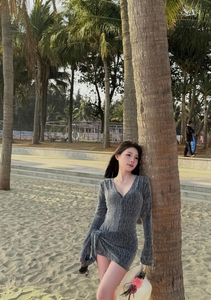 性感S型身材骚妹水多易喷
