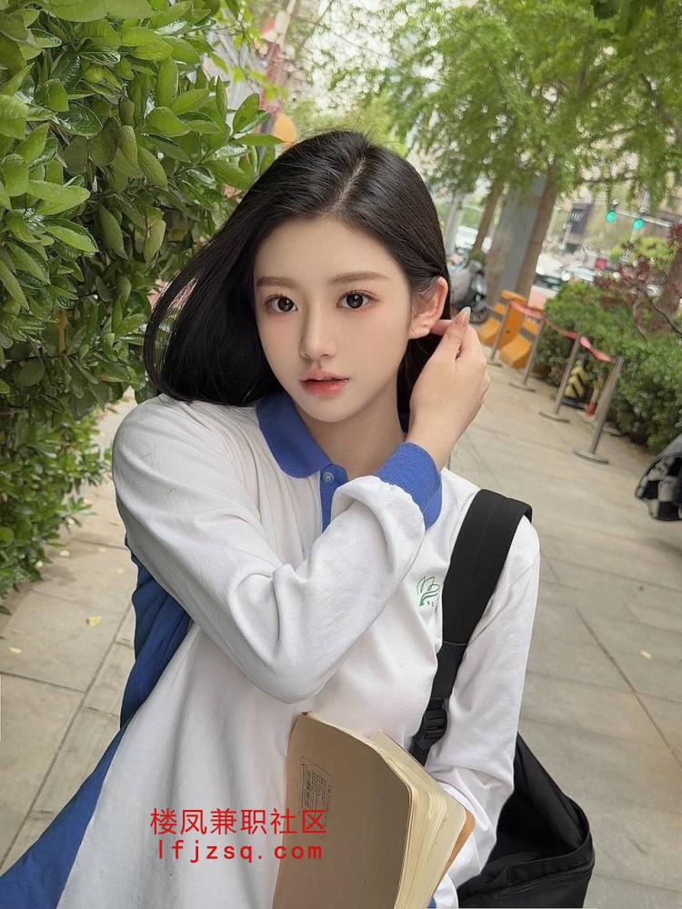 🌹【站长推荐🌹人到房间🌹做完满意付款】🌹同城高端少妇学生妹可无套內射