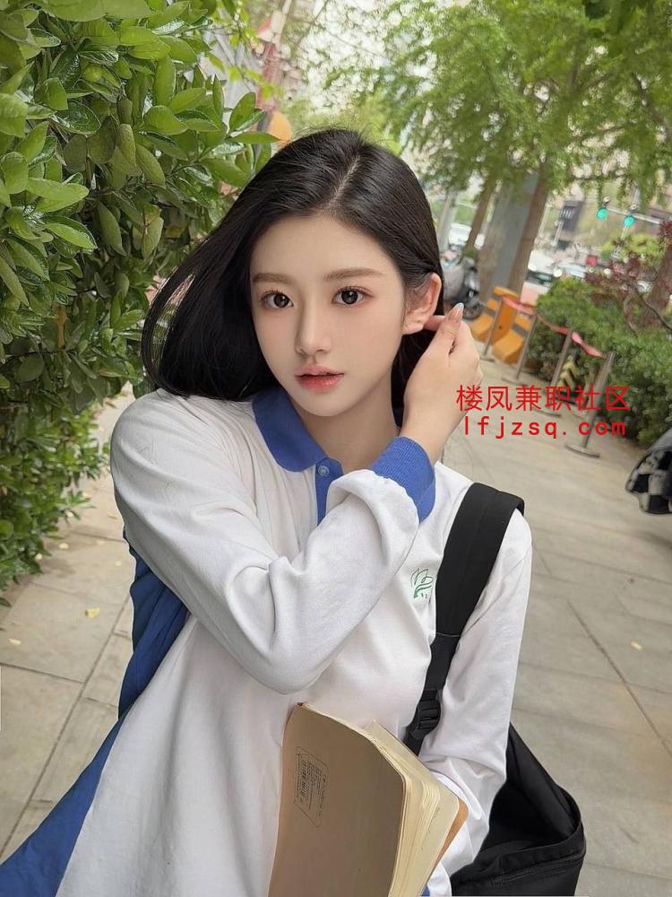 🌹【站长推荐🌹人到房间🌹做完满意付款】🌹同城高端少妇学生妹可无套內射