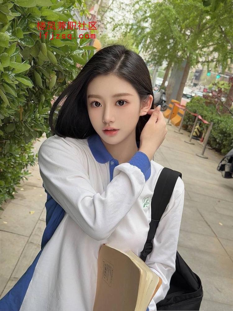 🌹【站长推荐🌹人到房间🌹做完满意付款】🌹同城高端少妇学生妹可无套內射