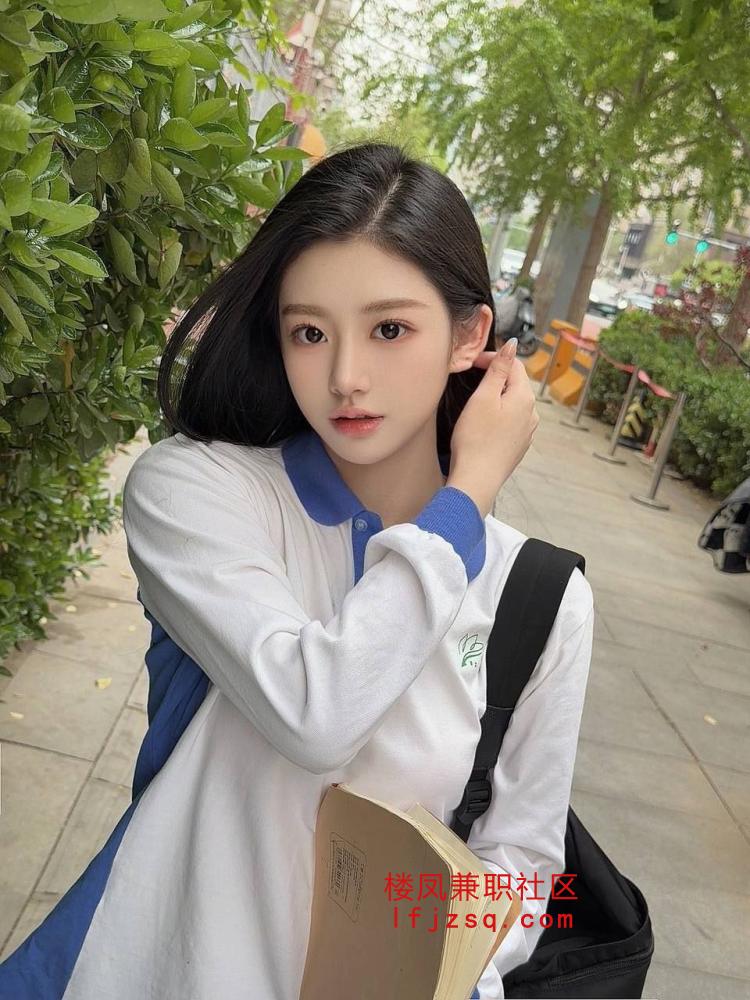 🌹【站长推荐🌹人到房间🌹做完满意付款】🌹同城高端少妇学生妹可无套內射