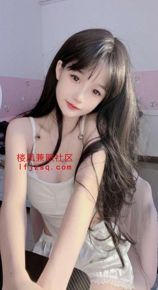 大胸萝莉刚下海不久好紧好粉嫩