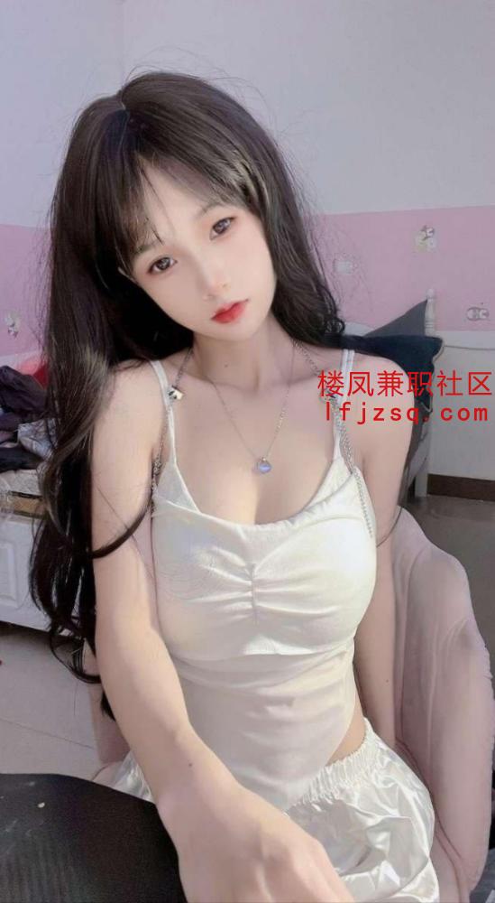 大胸萝莉刚破处下海很紧很敏感很粉嫩