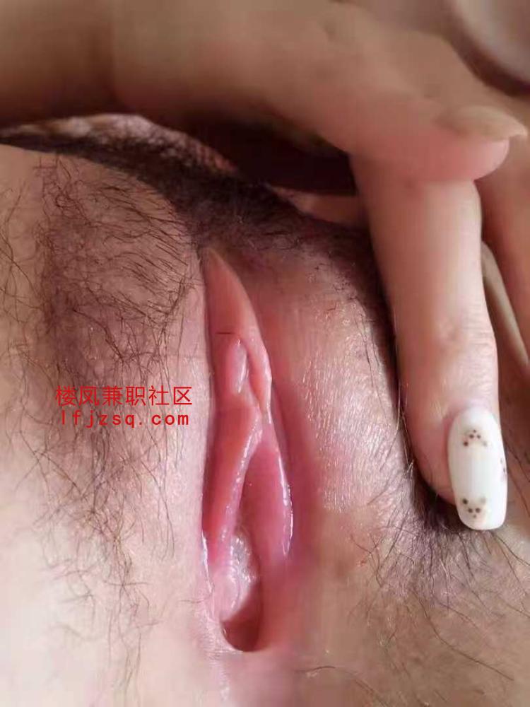 00后学生刚下海不久好紧好粉嫩好青春
