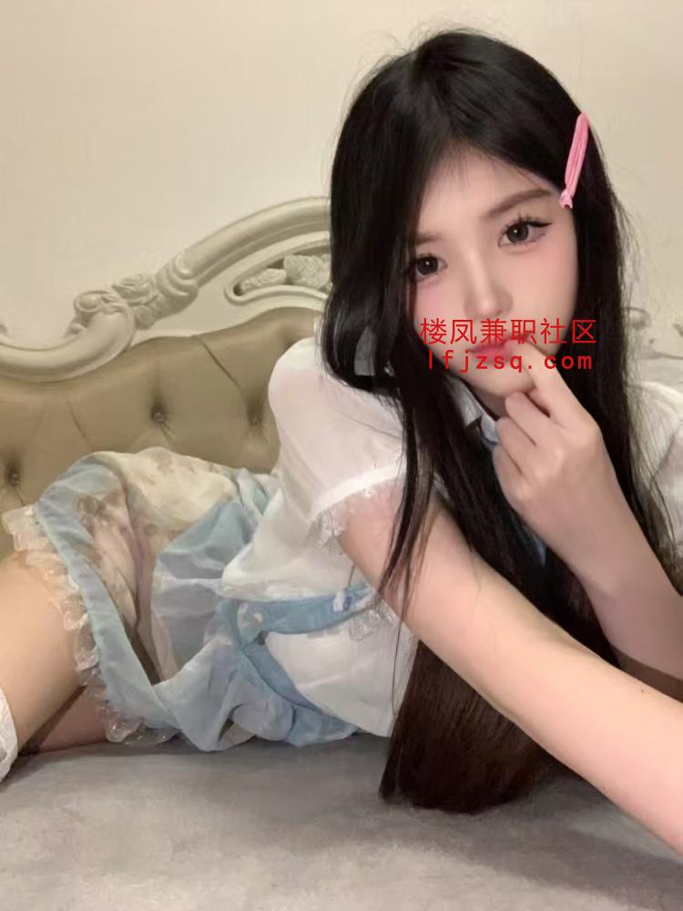 粉嫩学生萝莉刚下海好甜好紧好粉