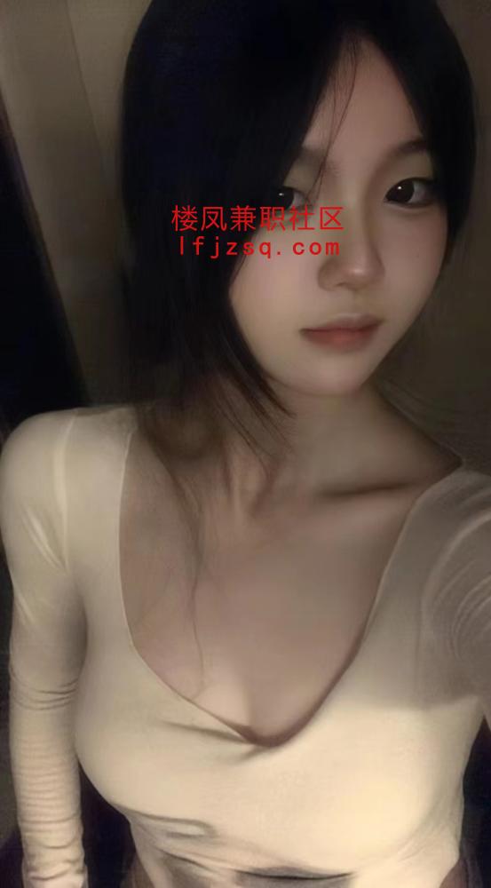胸大屁股大泻火尤物