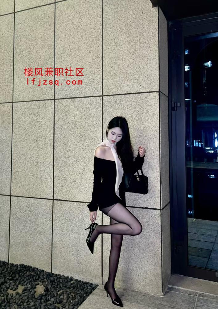 清纯高颜性感御姐