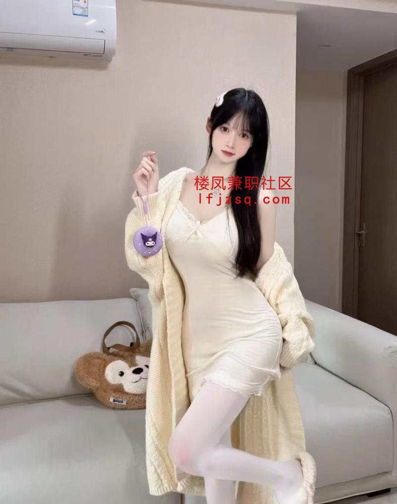 第一次找到这种颜值身材都这么好的大学生