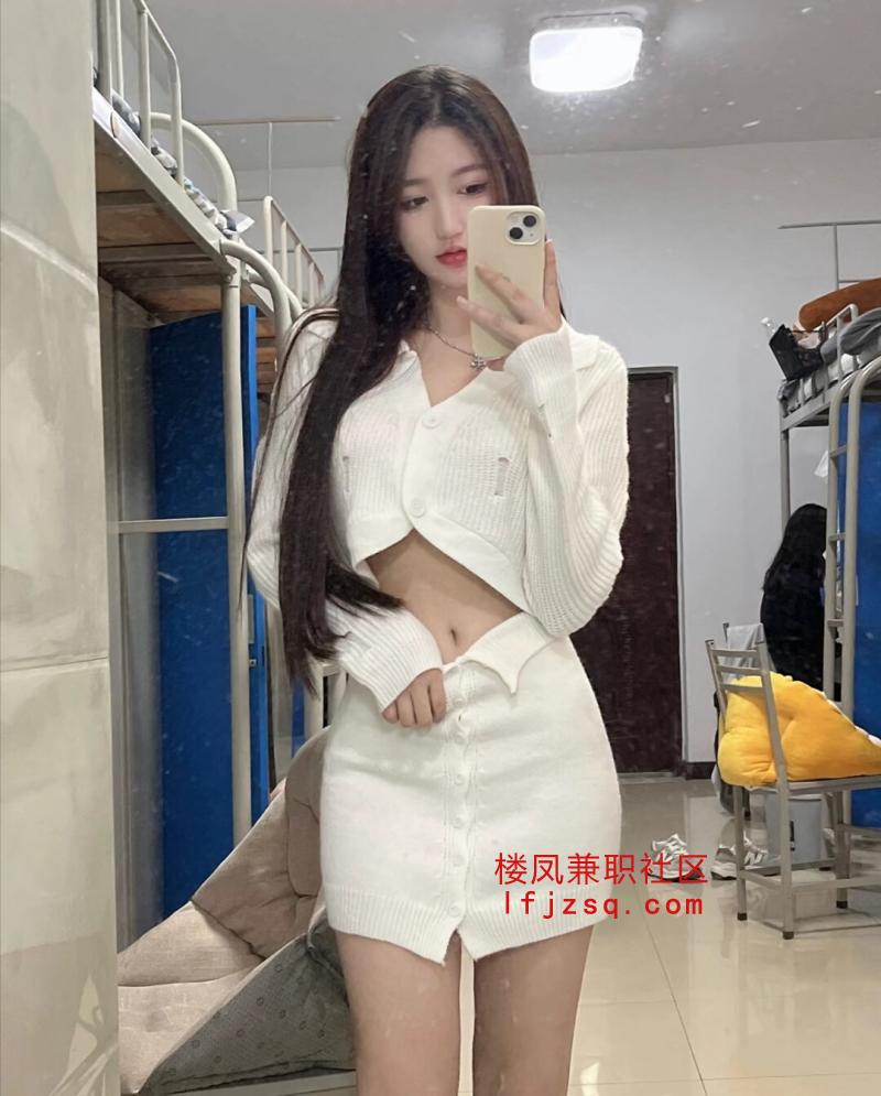 清纯高颜性感妹妹