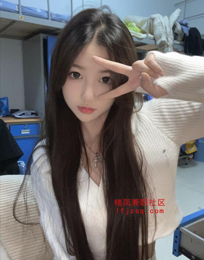 清纯高颜性感妹妹