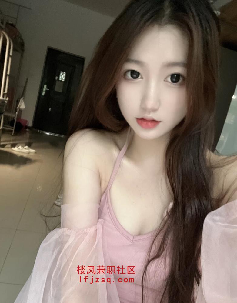 清纯高颜性感妹妹