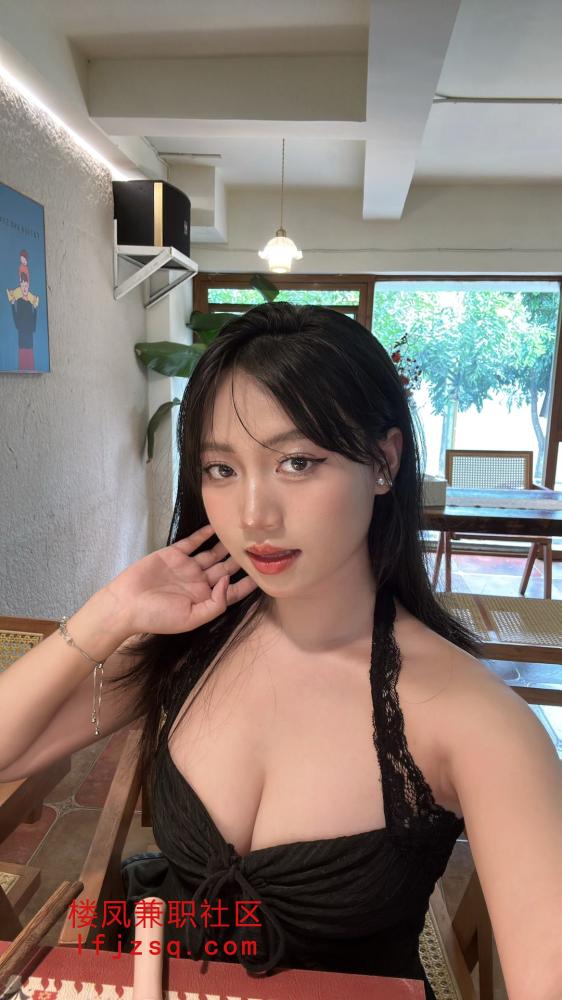 湖州小骚嫩妹身材棒服务满分